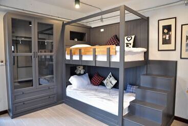 Отель C Room @ Airport By Choktawee