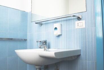 هتل City In Hostel B&b