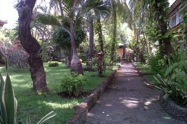 פנסיון Padang Lovina Sea Side Cottage