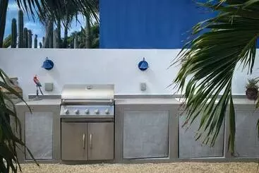 ツーリストアパートメント Treasure By The Sea Bonaire