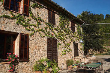 کلبه Villa Son Quint