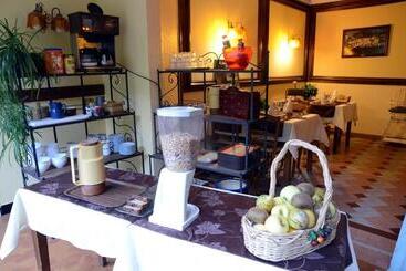 فندق Le Mont Barral