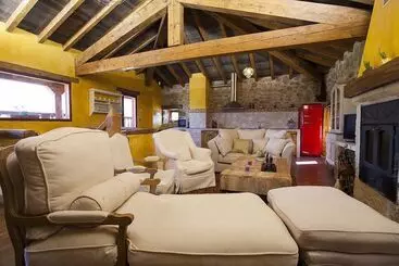 Hotelli Rural La Torre De Bisjueces