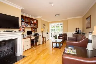 Hotel Strandhill Lodge And Suites Boutique