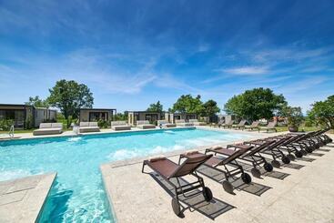 تختخواب و صبحانه San Servolo Wellness Resort Adults Only