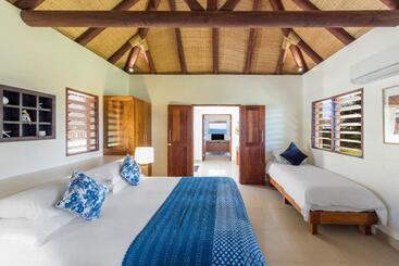 Hotel Eratap Beach Resort