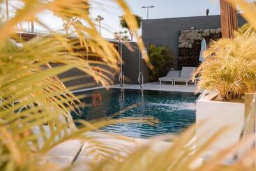 Бунгало Silvi Villas by Tam Resorts