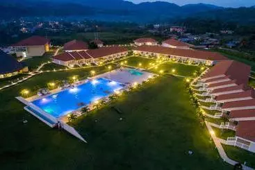 Bella Terra Laguna Azul Resort & Spa