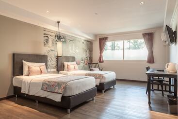 호텔 Ang Mor Lao Poshtel   Adults Only   Hostel