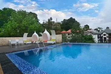 Hotel Grand 103