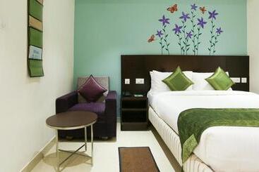 Hotel Treebo C Plaza