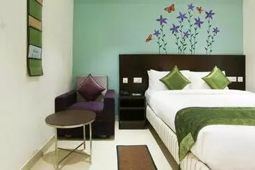 Hotel Treebo C Plaza