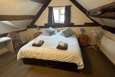 Bed and Breakfast 36 Heritage House