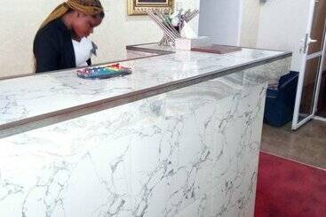 هتل Laurintin Rose