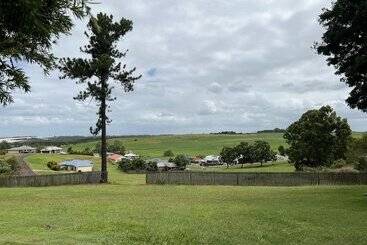 汽车旅馆 Childers Budget Accommodation