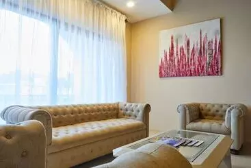 San Cristobal Boutique Hotel   Ivato Airport
