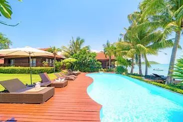 Hotel Erawan Villa