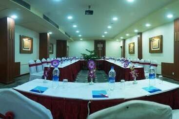 호텔 Nayak Beach Resort