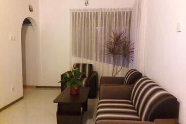 Nocleg ze śniadaniem Sisanda Residence