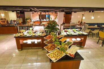 هتل Yol Is Holiday Trabzon