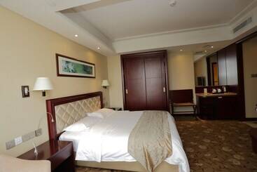 فندق Arcadia International