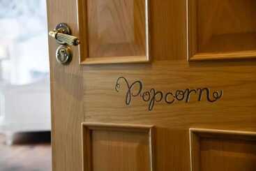 민박 Padstow Townhouse