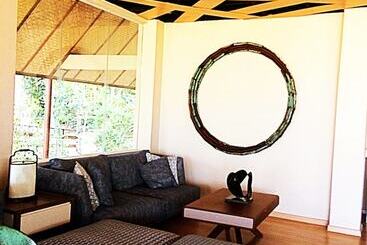 منتجع The Kasturi