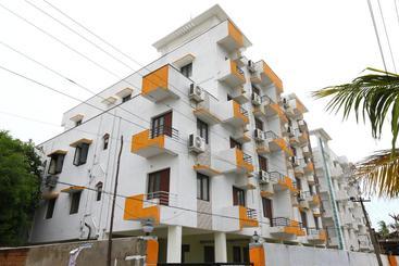 Hotell Oyo 4917 Near Sathyabama University