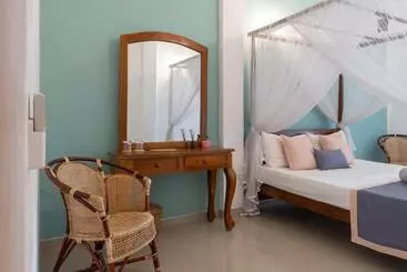 Hotel Rise   Bed & Breakfast