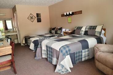 모텔 Bay Springs Country Inn & Marina