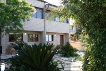 Le Sirene Bed And Breakfast