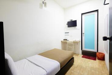 בית מלון כפרי Uncle Guesthouse Kuala Terengganu