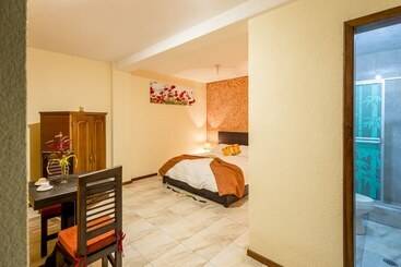 Hotelli Yumbo Love Experience