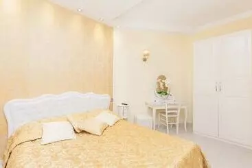 تختخواب و صبحانه Impero Vaticano San Pietro