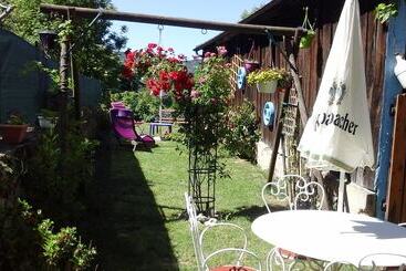 Bed and Breakfast Le Relais De Rochepaule