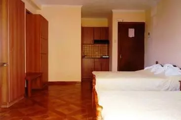 Hotel 4 Epoxes Studios