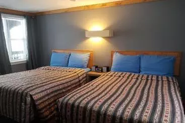 モーテル Alpine Inn