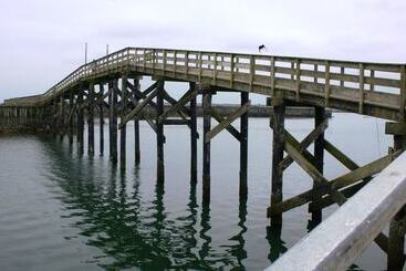 Мотель Islander Westport