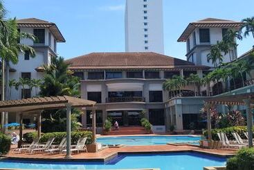 هتل آپارتمان Ohana House @7011