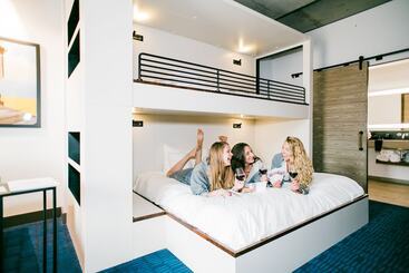 The Maven Hotel At Dairy Block