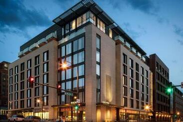 The Maven Hotel At Dairy Block