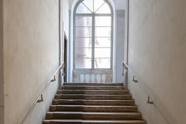 آپارتمان Your Suite Rome