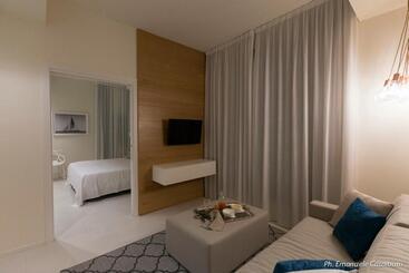 هتل Metropol Ceccarini Suite   Luxury Apartments