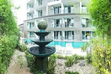 Hotel Retreat Resort Pattaya