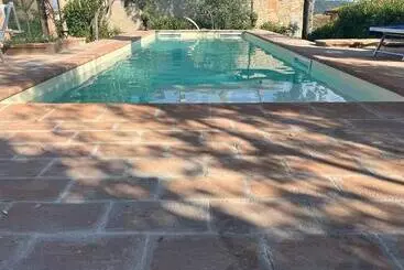 Hotelli Un Petit Paradis