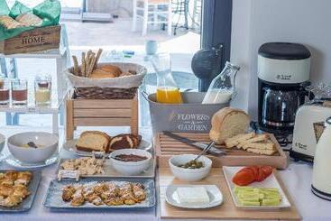 Отель Mirabilia Boutique