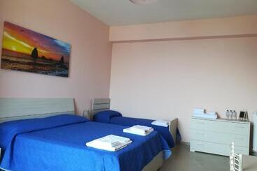 B&b La Spiaggetta Di Stazzo