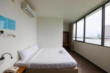 هتل Vitalis Riverside