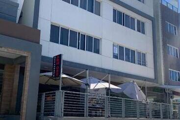 هتل آپارتمان Ducassi   Sol Caribe Playa Los Corales