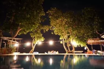 Dong Talay Lipe Beach Resort